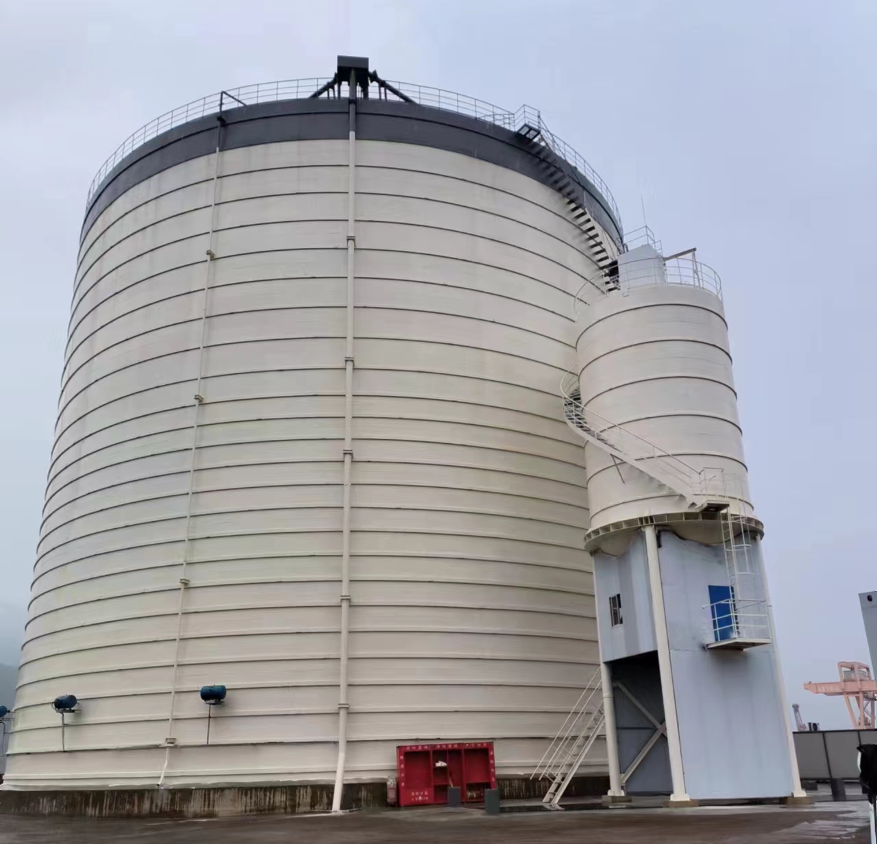 罗田10万吨水泥钢板库